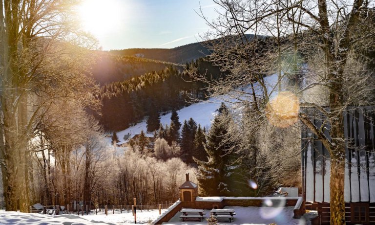 PŘEDVÁNOČNÍ VOŇAVÝ JÓGA VÍKEND – resort Amenity Špindl s Nikolou Odvárkovou