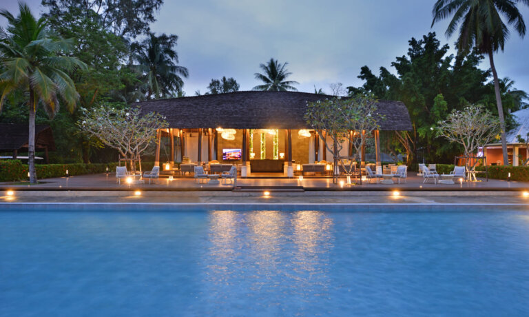 Lobby 04