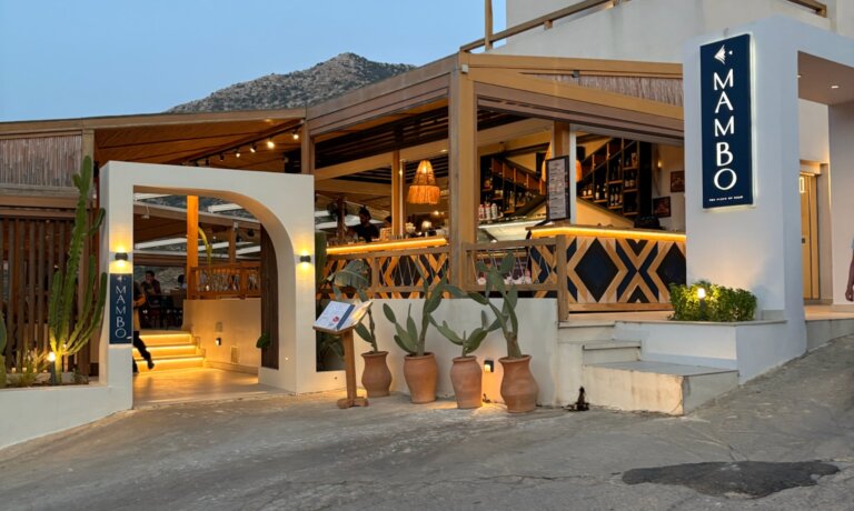 Nikola Odvárková jóga Villas Resorts IMG 9488