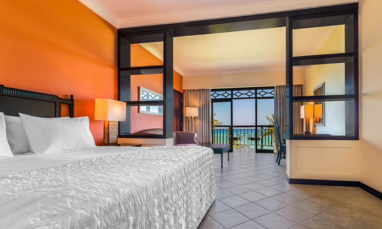 Deluxe Premium Ocean View 1