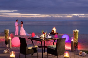 Romantic Dinner On The Beach Sugar Beach 1400x933 72 RGB 2 2f709